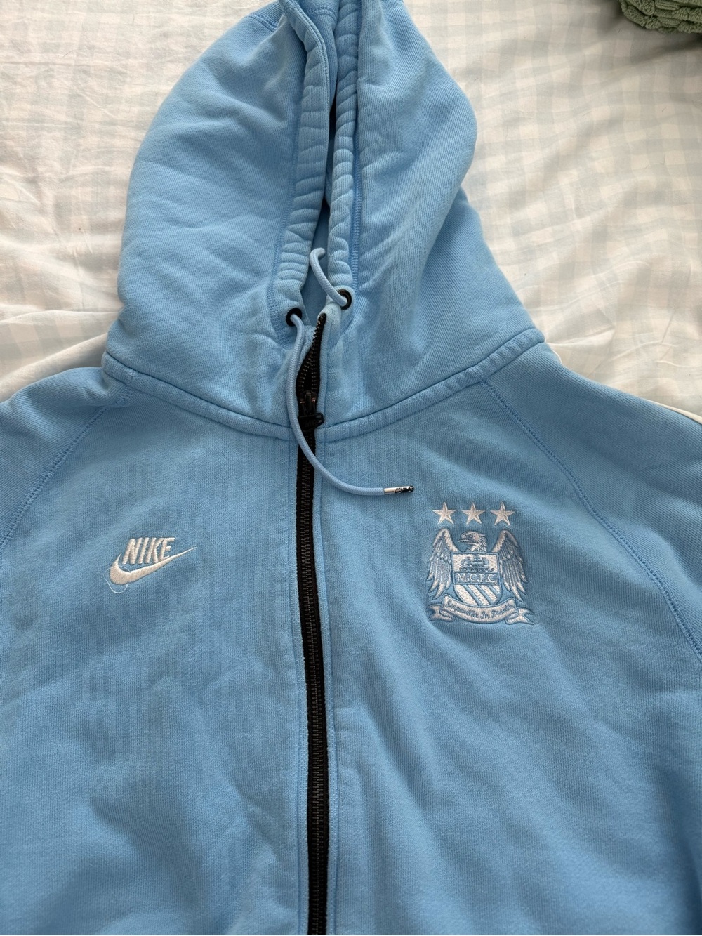 Nike Light Blue XL Manchester City Football club Crest Zip-Up Hoodie
